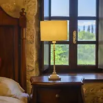 Semantron Traditional Village 4*