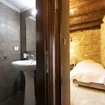 Hotel Semantron Traditional Village