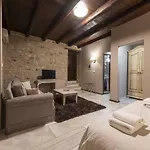 Semantron Traditional Village 4*