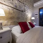 Hotel Semantron Traditional Village