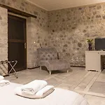 Hotel Semantron Traditional Village Diakopto