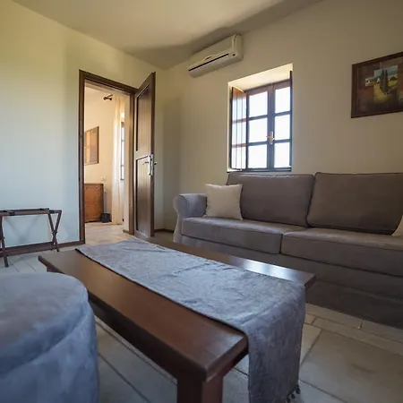 Semantron Traditional Village Hotel 4*