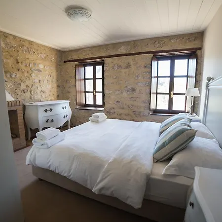 Semantron Traditional Village Hotel 4*