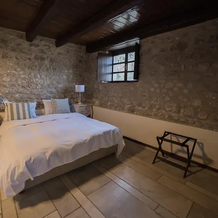 Hotel Semantron Traditional Village 4*