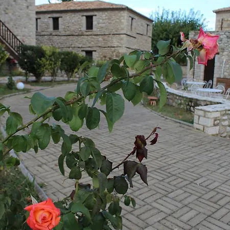 Semantron Traditional Village 4*