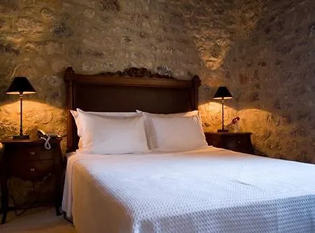 Semantron Traditional Village 4* Diakopto