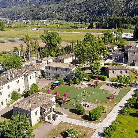 Semantron Traditional Village Hotel Diakopto