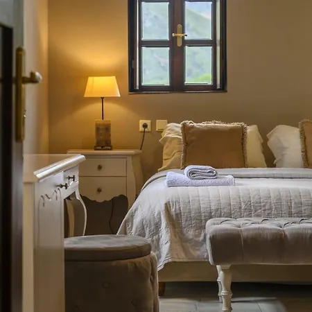 Semantron Traditional Village 4* Diakopto