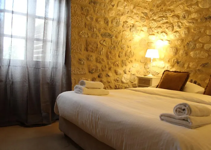 Semantron Traditional Village 4* Diakopto