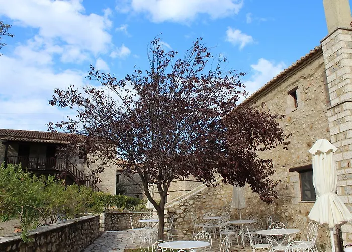 Hotel Semantron Traditional Village 4*