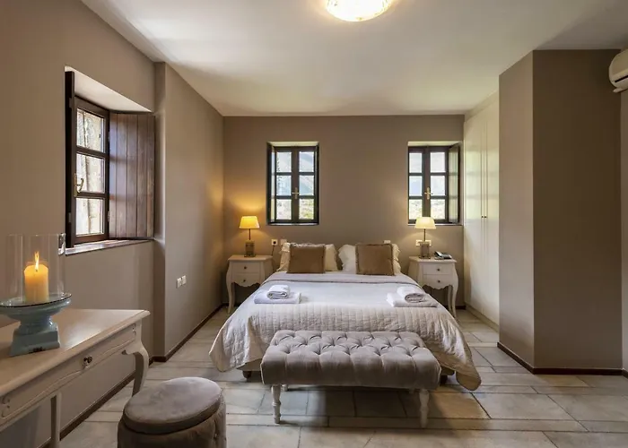 Semantron Traditional Village Diakopto