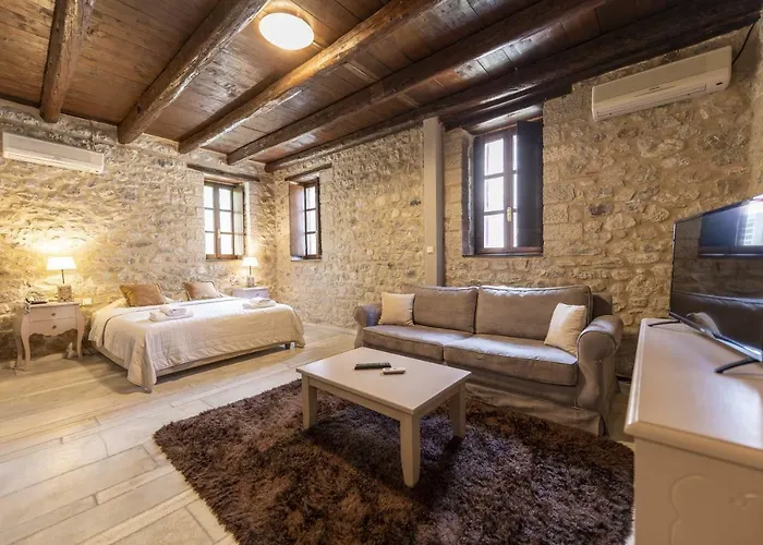 Semantron Traditional Village Hotel Diakopto