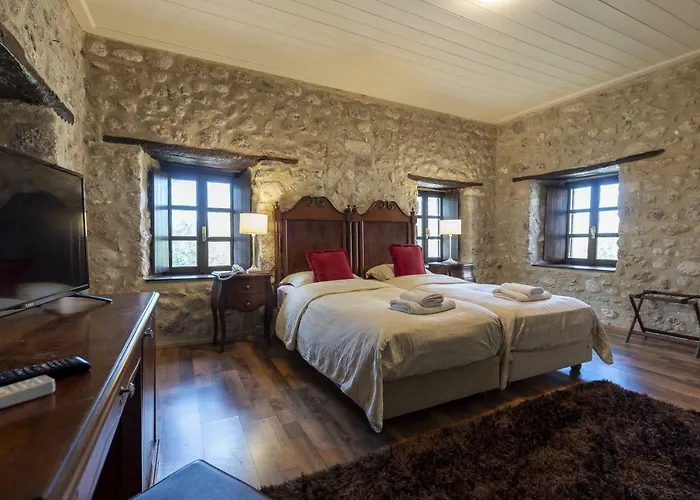 Hotel Semantron Traditional Village Diakopto