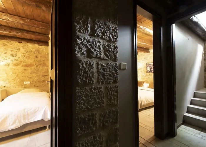 Hotel Semantron Traditional Village Diakopto